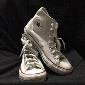 White Hi-Top Converse SZ 7F